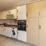 C02 - Luxury 3 Bed With Pool View * Lagos
