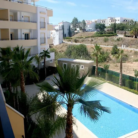 C02 - Luxury 3 Bed With Pool View Apartment Lagos